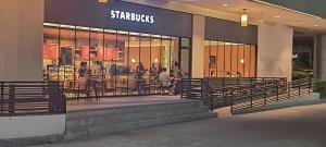 Hilanders Condotel near Terminal 3 Airport