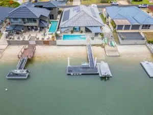 Sangard - LJHooker Yamba - Maclean