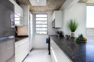 Esperanza Beach 2BDR 2B Oceanfront Pool Parking