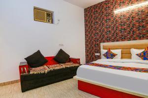 FabHotel Gross Empire