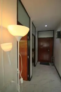 Manoo House H - Makkaszan