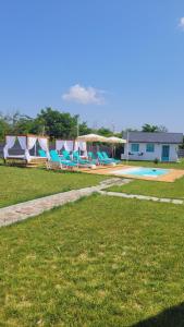 Breeze By The Lake - Cazare cu jacuzzi pe malul lacului