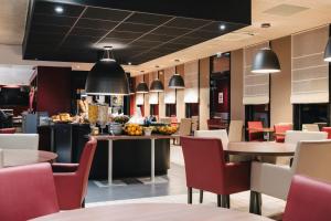 Hotels Ibis Rouen Centre Rive Gauche Mermoz : photos des chambres