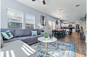 StepComfort in this 3BR2BA Downtown Retreat