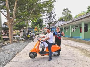 Tree House Resort Betong