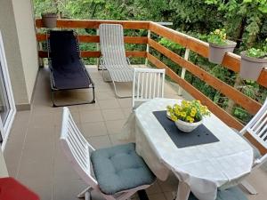 Apartmani Trio sa terasom