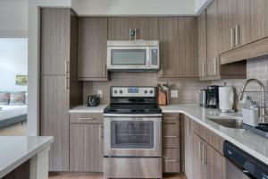 Waltham 2br w gym wd near restaurants BOS-970