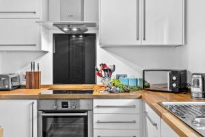 17 At The Beach, Torcross