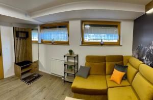 Apartament Szafran ApartamentyZakopianskie Basen Sauna Jacuzzi