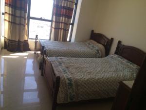 Newcenter Suites