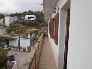 Giorgio- Δυάρι Διαμέρισμα με μπαλκόνι στην Κριτσά