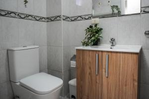 Modern Studio close to the Beach with Pool