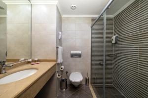 Standard Double Room with Bunk Bed room in Crystal Paraiso Verde Resort & Spa