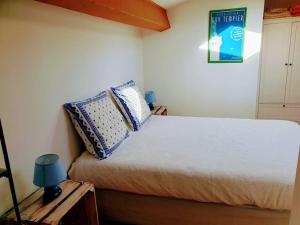 Appartement indépendant en rdc dans propriété