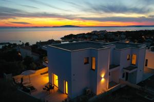 Luxury Villas Sunrise & Sunset