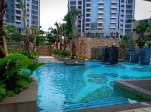 Taman Anggrek Residence by Micky Studio