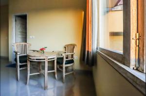 Utu Ubud Apartments 3rd floor: Modern Studio in Most Center