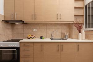 Super Central Apartment Downtown Exarcheia!