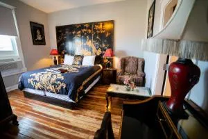 Oak Tree Hotel - Enjoy all inclusive Snack Beverages Wine & Beer During the Stay - 锡布灵