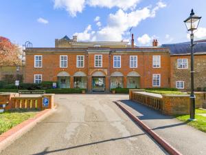 Hitchin Priory Hotel