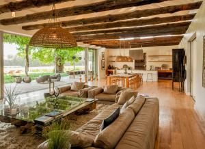 MAISON FRANSCHHOEK