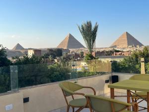 Regent Pyramids View