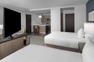 Hyatt House Lansing-University Area