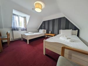 Hitchin Priory Hotel