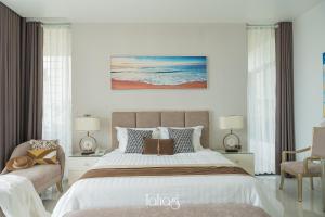 Suite Junior Nhìn Ra Biển (Junior Suite with Ocean View)