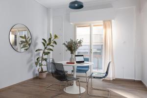 Super Central Apartment Downtown Exarcheia!