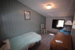 Belle villa de vacances, residence TAMARIS, wifi, 2 chambres climatisees, 4 couchages Acces payant pour les Piscines PORTIRAGNES PLAGE LRTAMA45