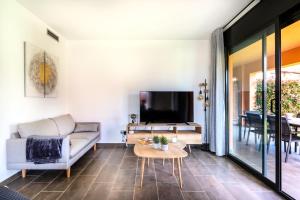 Fabulous GREEN 19 entre mar y montaña