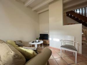 Appartements La Traverse - au pied de la Cite Medievale - Clim et terrasse : photos des chambres