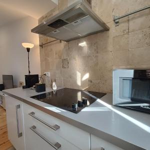 Tomarhousing - Style