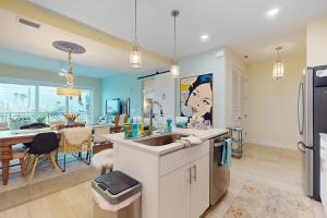 The Harbor 304