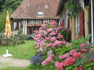 B&B / Chambres d'hotes La Boursaie : photos des chambres