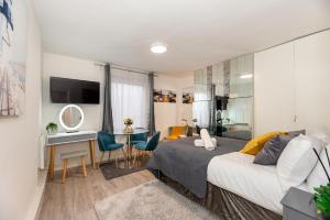 Chic Studio Apartment, Bus 18 to Euston in 30 min.