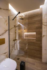 FF Films - Athenian Luxury Residence