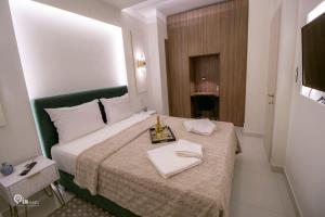 FF Films - Athenian Luxury Residence