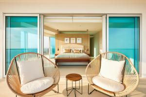 Luxury 3bdr Beachfront Condo, Peninsula Ixtapa