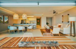 Luxury 3bdr Beachfront Condo, Peninsula Ixtapa