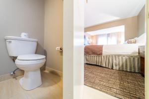 Horseshoe Valley Suites - The Azure