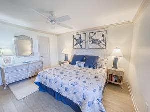 Oceanfront views on no-drive beach with complex pool!