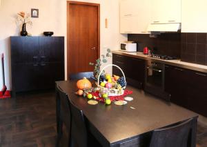 Tsiklauri Luxurious Apartment in the City Centre