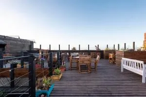 LÖF Hostal - Pichilemu