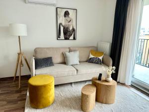 River Passage Budapest GarageACBalcony