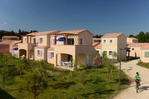 Appart'hotels Residence Odalys Le Mas des Alpilles : photos des chambres