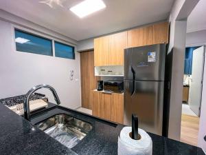 Beira Mar de Maceio, todo renovado, 2 quartos2WC