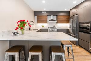 Payday bySeasons Resort Lodging