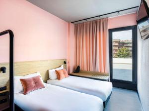 Superior Double Room with Balcony